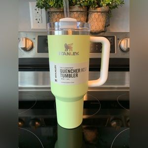 Stanley Quencher 40 oz Tumbler - Citron - New Target Exclusive